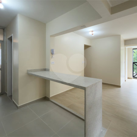 Apartamento à venda com 3 quartos, sendo 1 suíte, em Planalto Paulista, São Paulo, SP