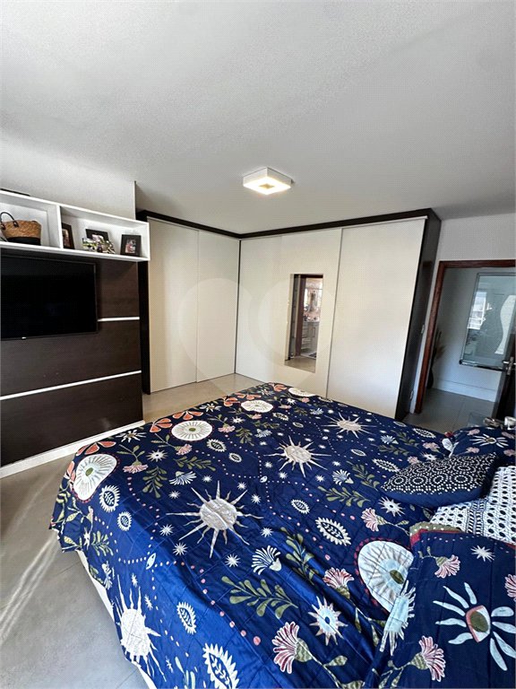 Casa à venda com 3 suítes no condomínio Belvedere II, Votorantim - SP