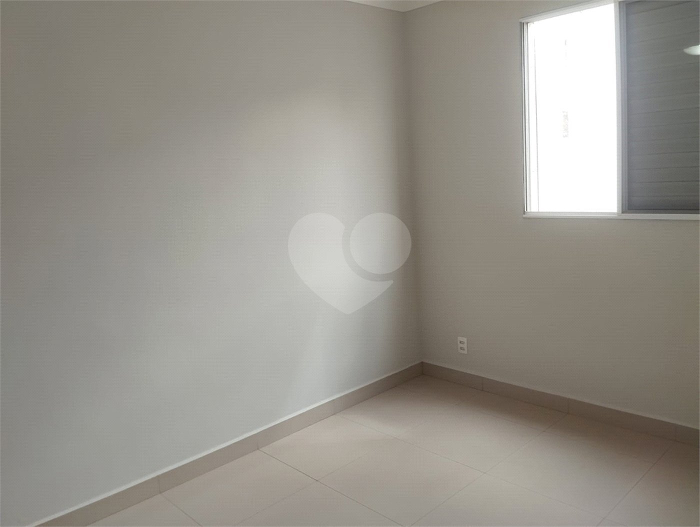 Apartamento à venda com 2 quartos em Parque Laranjeiras, Araraquara, SP