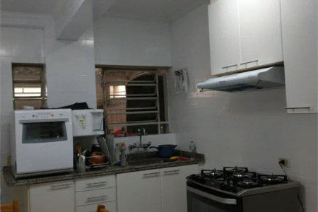 Sobrado à venda com 3 quartos, sendo 1 suíte, em Vila Ipojuca, São Paulo, SP