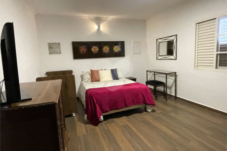 Sobrado à venda com 5 quartos, sendo 1 suíte, em Alto da Boa Vista, São Paulo, SP
