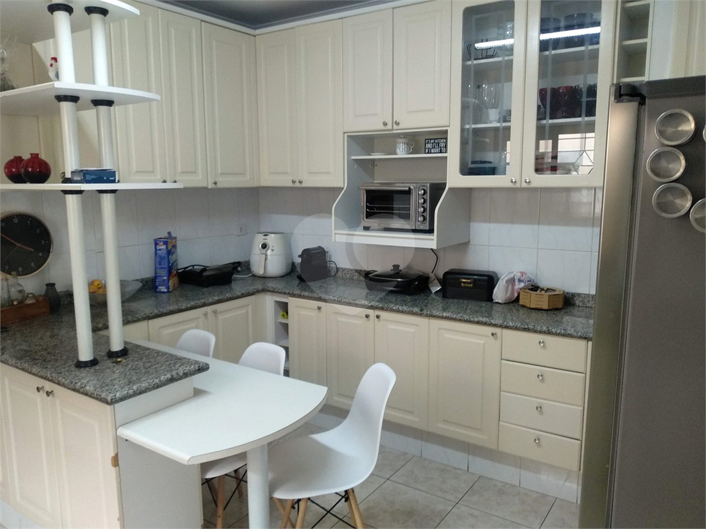 Sobrado à venda com 4 quartos, sendo 2 suítes,  em City Campo Grande, São Paulo, SP