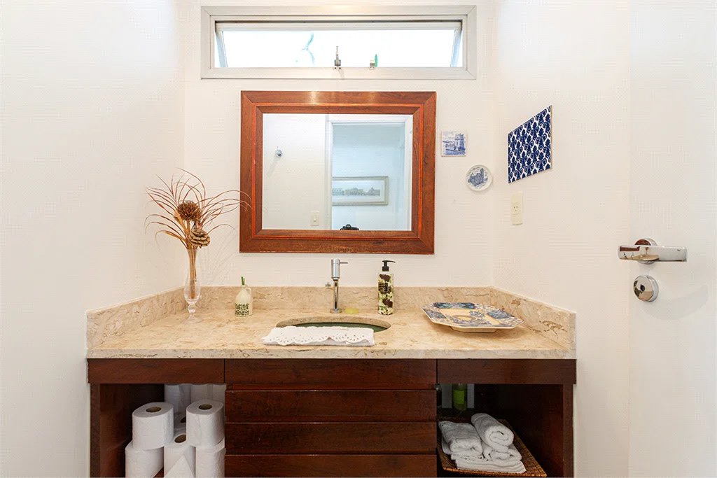 Apartamento à venda com 3 quartos, sendo 2 suítes, em Alto da Lapa, São Paulo, SP