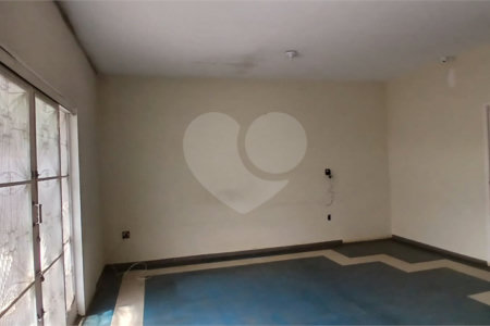 Casa para Venda no Centro