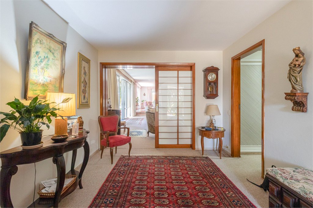 Casa Térrea à venda com 4 quartos, sendo 2 suítes, em Alto de Pinheiros, São Paulo, SP