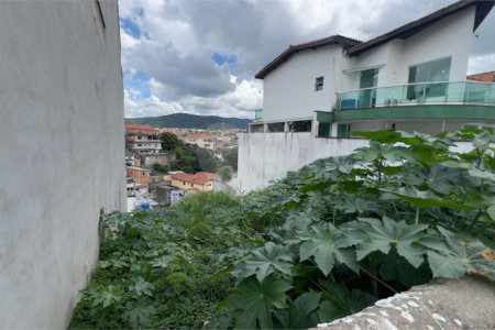 Terreno à venda em Jardim Guapira, São Paulo, SP