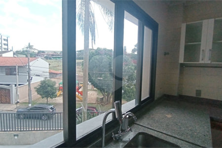 Apartamento à venda com 3 suítes no Centro, Vinhedo, SP