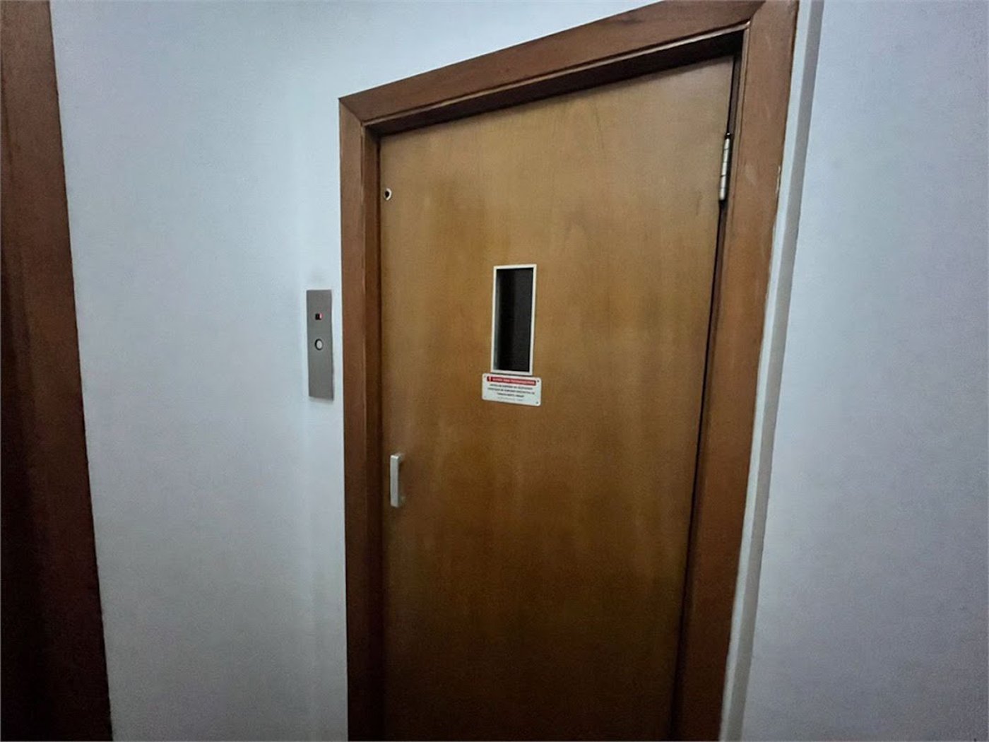 Apartamento com 3 dormitórios à venda, 100 m² por R$ 650.000,00 - Pitangueiras - Guarujá/SP