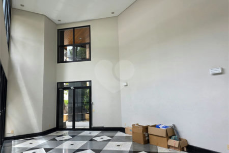 Apartamento à venda com 3 suítes em Vila Uberabinha, São Paulo, SP