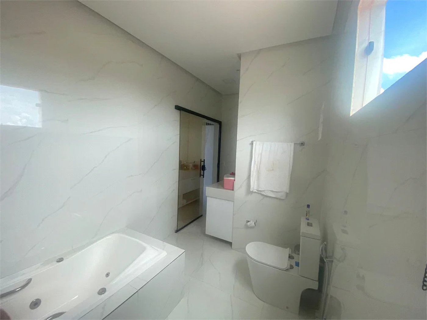 Casa à venda com 4 suítes em Loteamento Jardim Europa, Balsas, MA