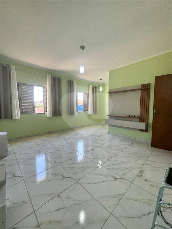 Sobrado à venda com 5 quartos, sendo 1 suíte, em Vila Medeiros, São Paulo, SP