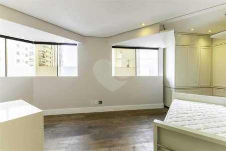 Cobertura à venda ou para alugar com 3 quartos, sendo 1 suíte, em Sumarezinho, São Paulo, SP