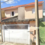 Sobrado à venda com 3 quartos, sendo 2 suítes, em Jardim São Pedro, Mogi das Cruzes, SP