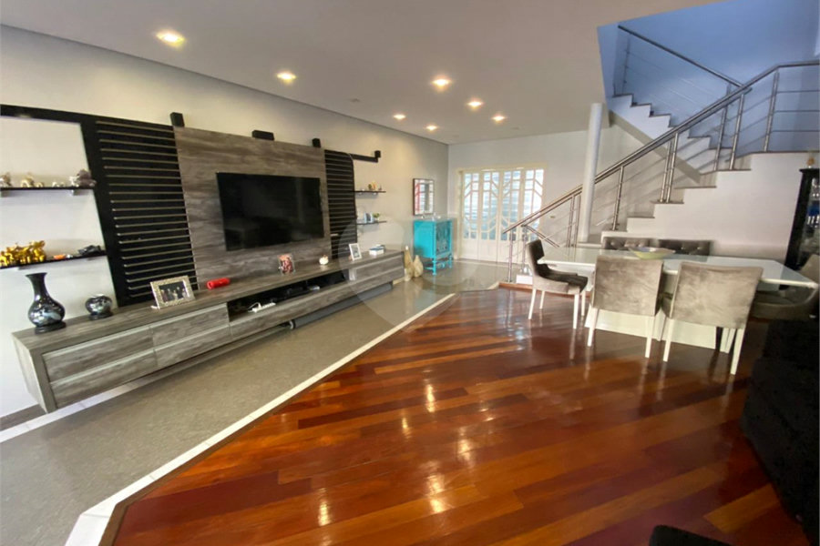 Casa à venda com 4 suítes em Tremembé, São Paulo, SP