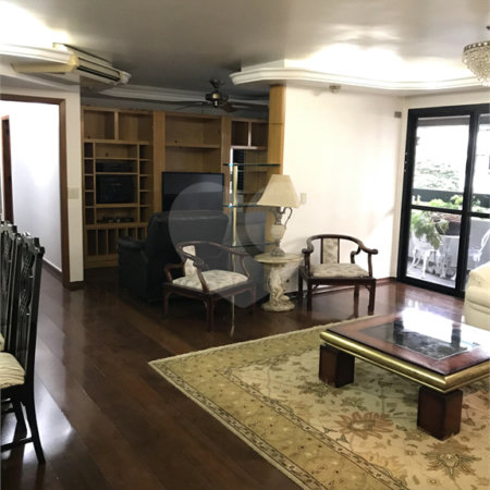 Apartamento à venda com 4 quartos, sendo 1 suíte, em Vila Uberabinha, São Paulo, SP