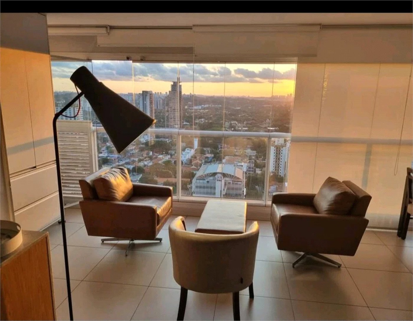 Apartamento à venda com 2 quartos, sendo 1 suíte, em Pinheiros, São Paulo, SP