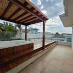Casa à venda com 3 quartos, sendo 1 suíte,  no condomínio Santa Isabel I, Louveira - SP