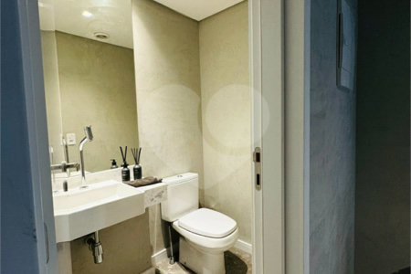 Apartamento à venda com 3 quartos em Vila Cordeiro, São Paulo, SP