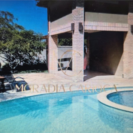Casa à venda com 4 suítes em Jardim Peró, Cabo Frio, RJ