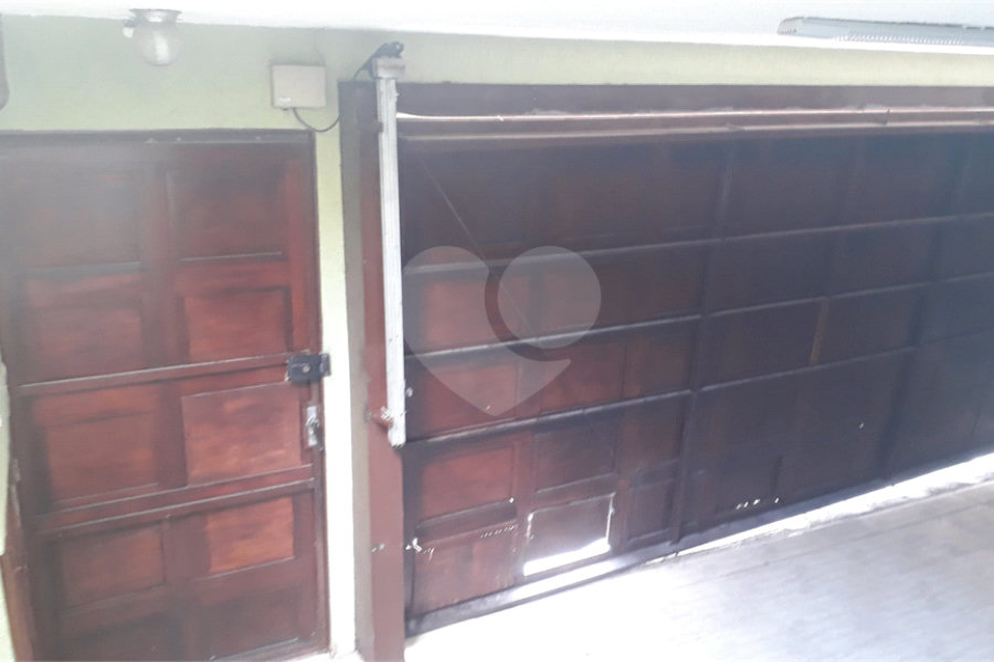 Sobrado à venda com 4 quartos, sendo 1 suíte, em Vila Nova Cachoeirinha, São Paulo, SP