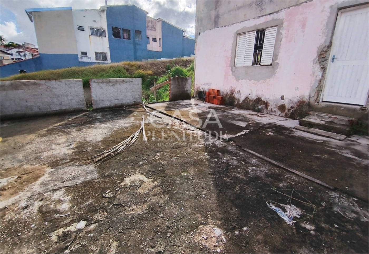 Casa à venda com 2 quartos em Vila Barão, Sorocaba, SP