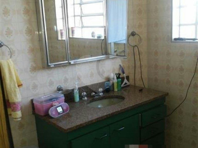 Sobrado à venda com 3 quartos em Água Fria, São Paulo, SP