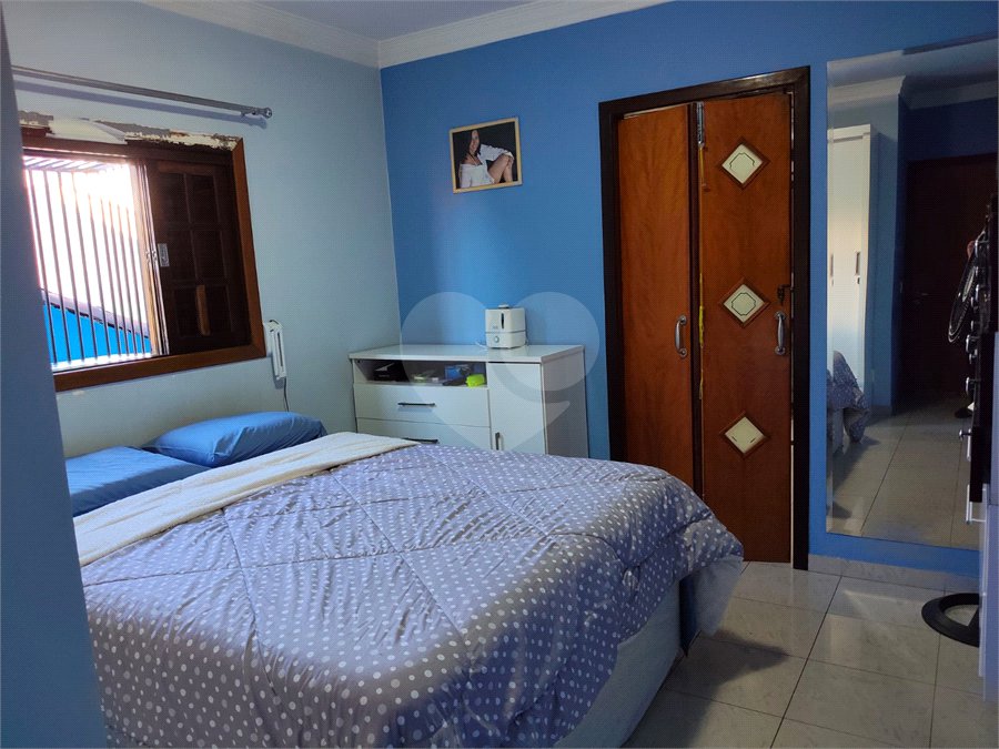 Casa à venda com 3 quartos, sendo 1 suíte, em Jardim Santa Clara, Guarulhos, SP