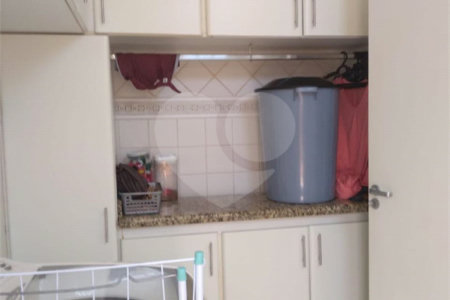 Casa à venda com 4 quartos, sendo 2 suítes, em Jardim Adalgisa, Araraquara, SP