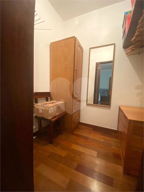 Casa à venda com 4 suítes no condomínio Vale da Santa Fé, Vinhedo - SP