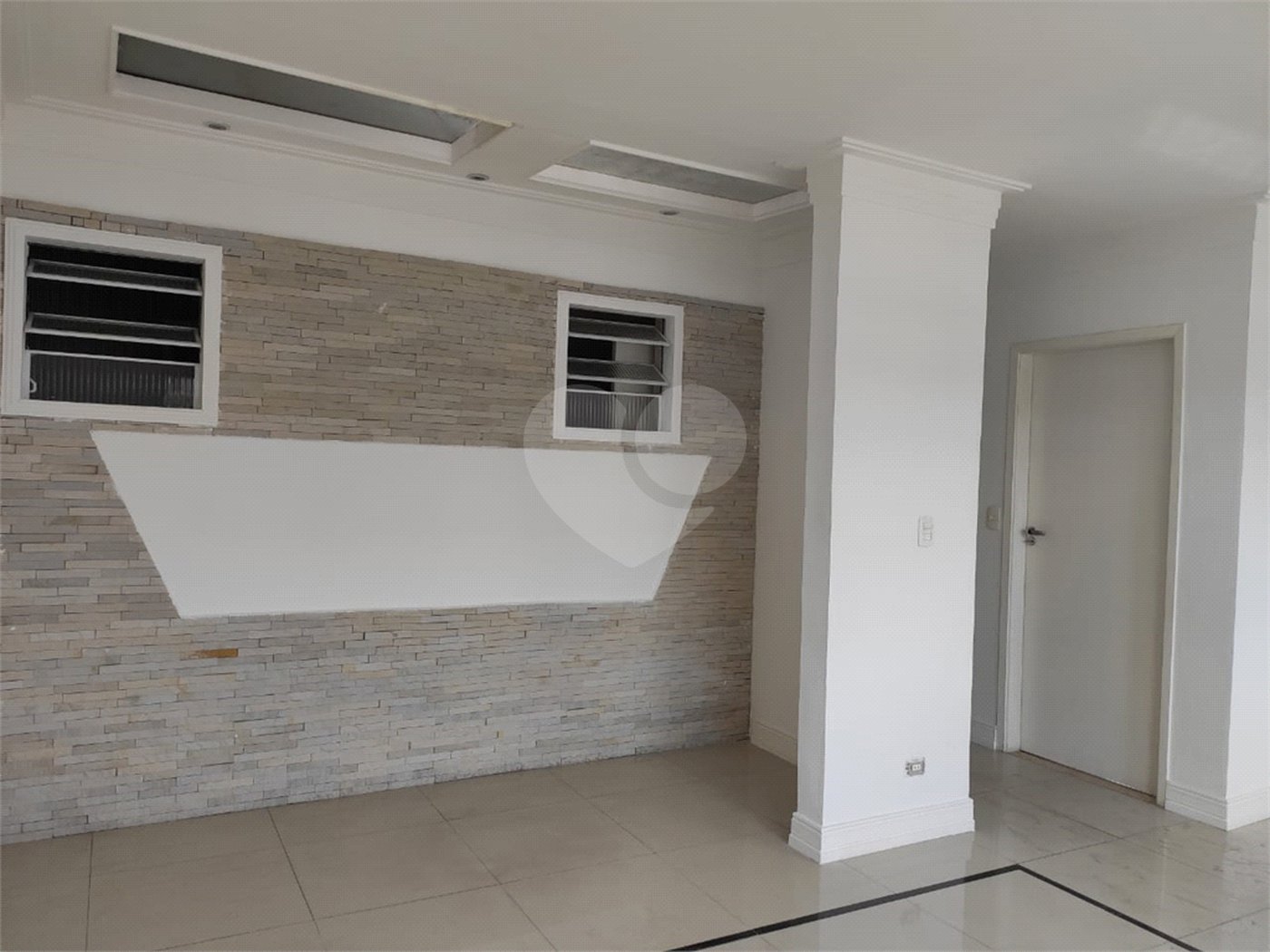 Sobrado à venda com 3 quartos, sendo 1 suíte, em Vila Nova Mazzei, São Paulo, SP