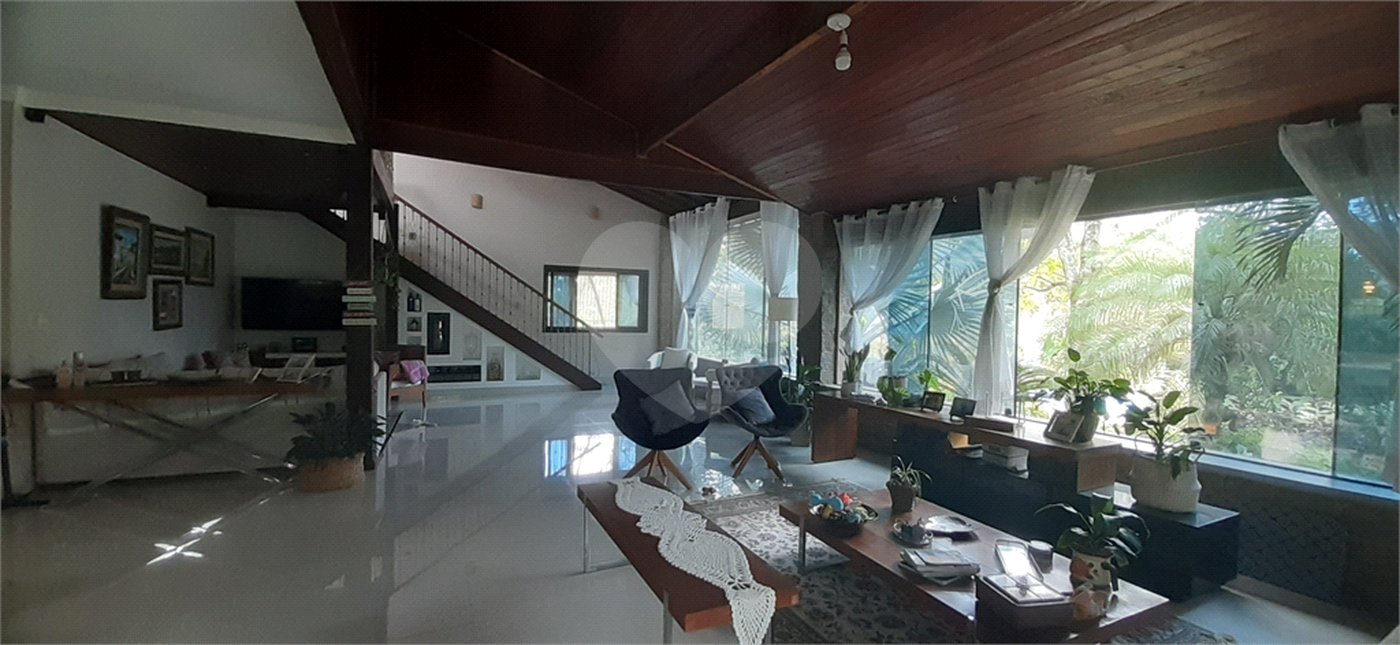 Casa à venda com 2 suítes em Campo Grande, Rio de Janeiro, RJ