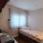 Apartamento à venda com 3 quartos, sendo 1 suíte,  em Vila Leonor, São Paulo, SP