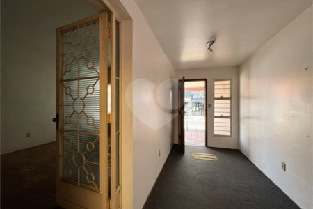 Casa à venda com 3 quartos, sendo 1 suíte, no Centro, Itapetininga, SP