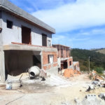 Casa à venda com 4 quartos, sendo 2 suítes, no condomínio Jaboticabeiras, Atibaia - SP
