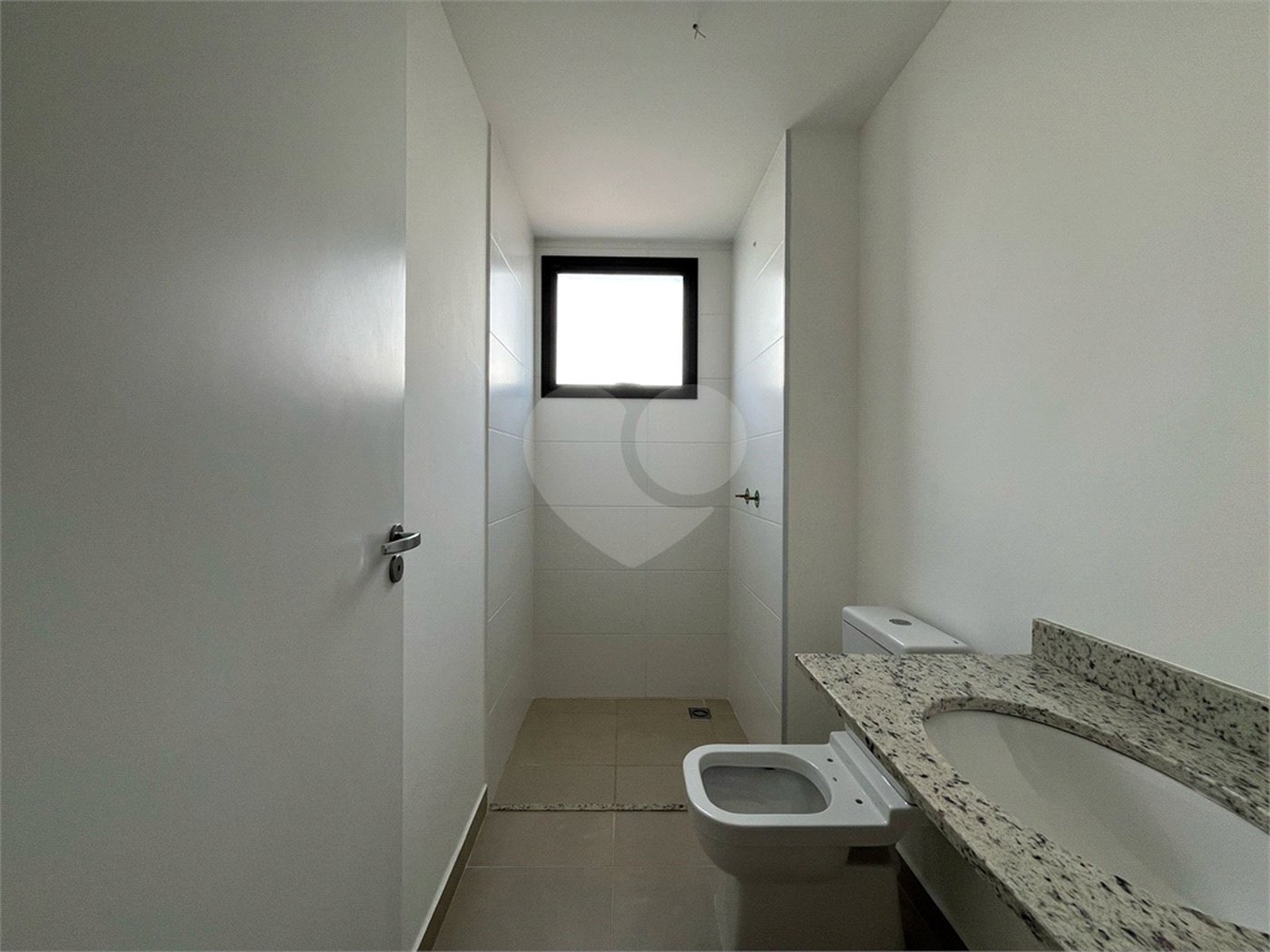Apartamento à venda com 3 quartos, sendo 1 suíte,  em Além Ponte, Sorocaba, SP