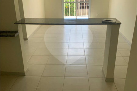 Apartamento à venda com 2 quartos em Jardim Três Marias, Salto, SP