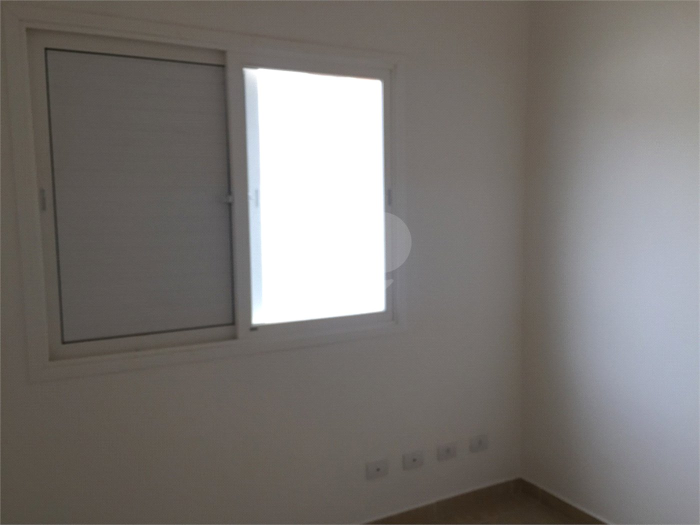 Casa à venda com 3 quartos, sendo 1 suíte,  no condomínio Marf Iii- Fase III, Bom Jesus dos Perdões - SP