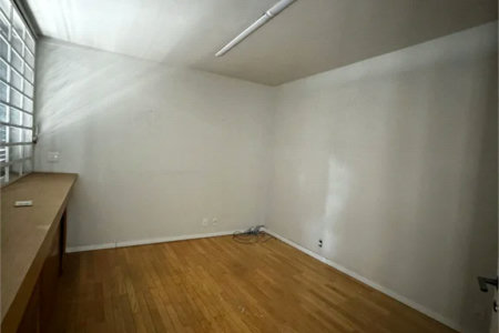 Casa à venda ou para alugar com 4 quartos, sendo 2 suítes, em Vila Andrade, São Paulo, SP