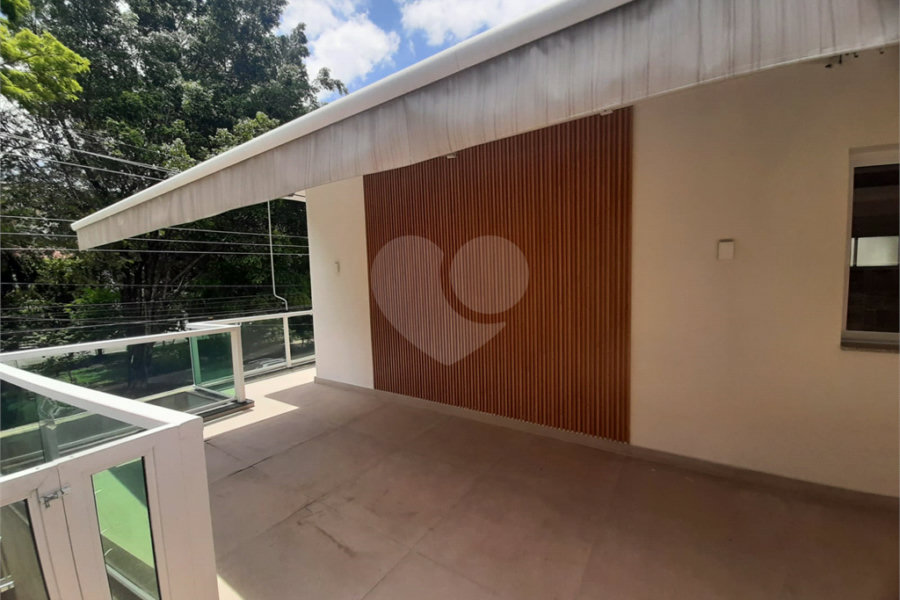Casa Térrea à venda ou para alugar com 4 suítes em Jardim São Bento, São Paulo, SP