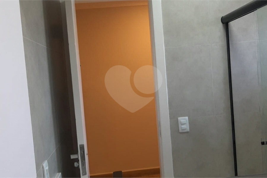 Sobrado à venda com 3 quartos, sendo 1 suíte, em Vila Guilherme, São Paulo, SP