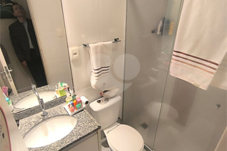Apartamento à venda com 3 quartos, sendo 1 suíte,  em Cambuci, São Paulo, SP