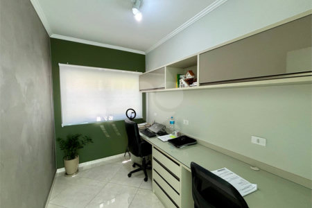 Casa à venda ou para alugar com 6 quartos, sendo 1 suíte, em Residencial/Comercial, Guarulhos, SP