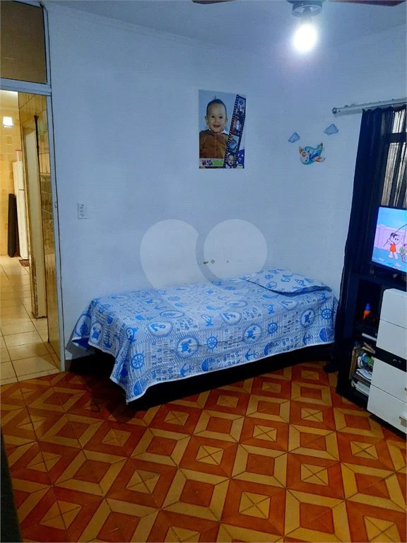 Três casas em terreno de 402m² , à venda no bairro Barcelona em São Caetano do Sul.