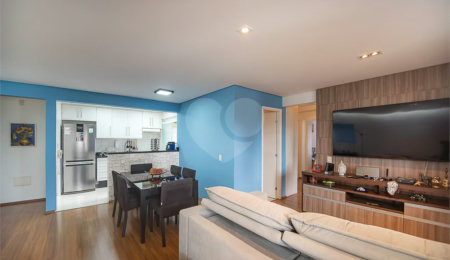 Apartamento à venda com 3 quartos, sendo 1 suíte,  em Vila Gumercindo, São Paulo, SP