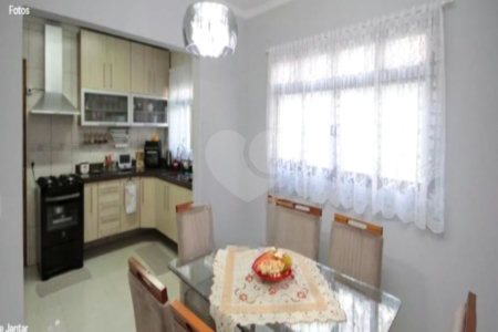 Sobrado com 157m² , 3 dormitórios , sendo 1 suíte , 2 vagas ,à venda na Vila Formosa.