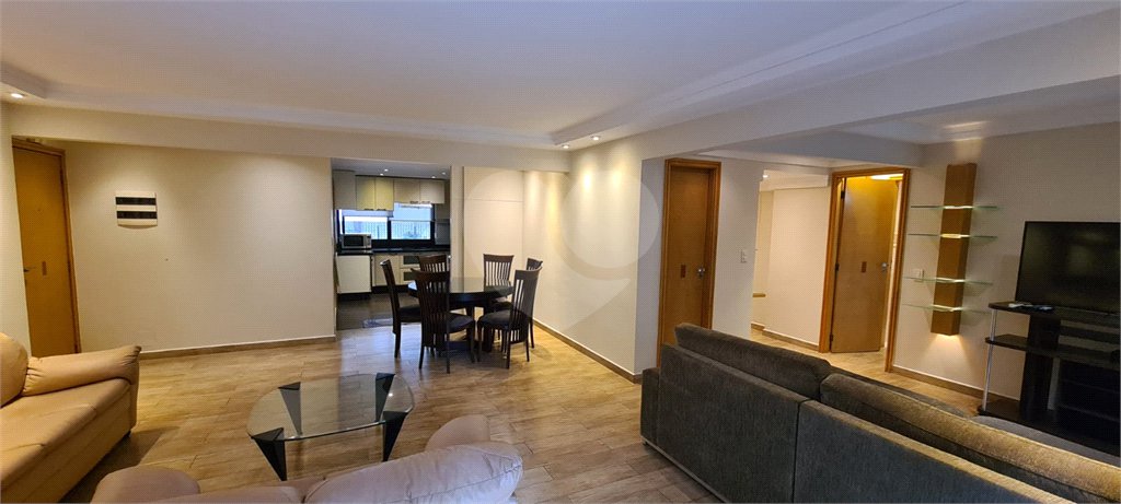 Apartamento para venda e locação de 130m² no Jardim Paulista com 2 suítes e 2 vagas.