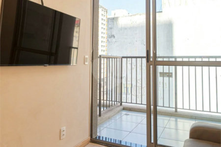 Apartamento - Prox Paulista - 1 quarto - varanda - 1 banheiro - sem garagem
