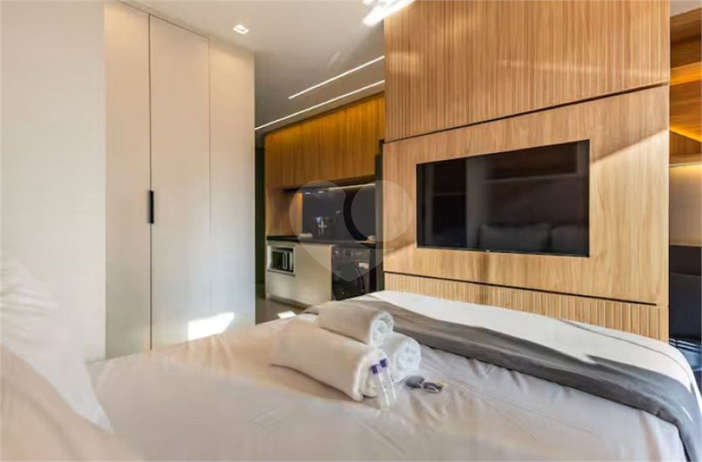 Exclusivo Studio mobiliado! Próximo ACCamargo, Beneficiencia, Hospital Oswaldo Cruz e da Av Paulista.
