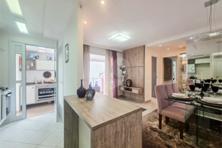 Apartamento - Ipiranga - 2 Quartos / Dormitórios - 1 Vaga - Venda / Compra