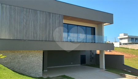 Casa Térrea à venda com 3 suítes em Santa Isabel II, Louveira, SP